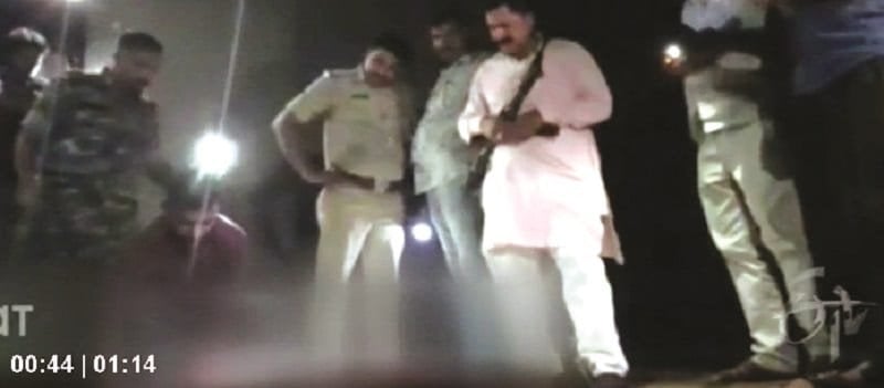 चास के शिवपुरी में दोस्तों ने गोलियों से छलनी किया युवक को, अपराधी फरार