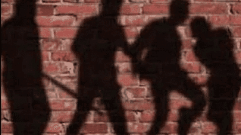 चोरी करते युवक को भीड़ ने पीट-पीट कर मार डाला, 8 आरोपी गिरफ्तार