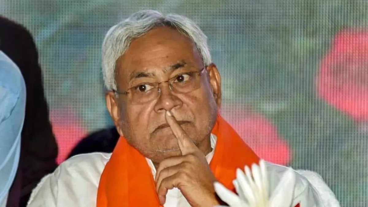 मुख्यमंत्री नीतीश कुमार की सुरक्षा हिजाब विवाद के बाद बढ़ाई गई, सोशल मीडिया पर मिल रही थीं धमकी