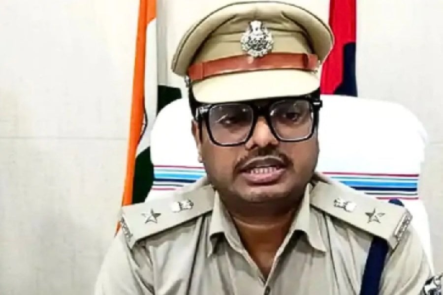 रेलवे में TC की नौकरी से IPS तक का सफर, आज बिहार में SP हैं उपेंद्रनाथ वर्मा