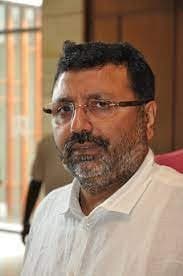 यू-ट्यूब चैनल्स के खिलाफ बोलना निशिकांत को पड़ा भारी, बोले यूजर्स अहंकार कम करिये दुबे जी