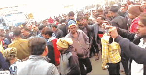 गोविंदपुर में एनएच पार कर रहे स्कूटी सवार को टक्कर ने मारी टक्कर, मौत