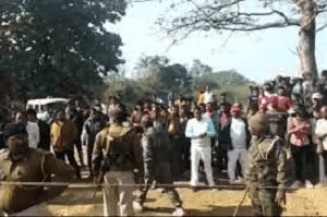 खदान में डूबे युवक का शव सात दिनों बाद मिला