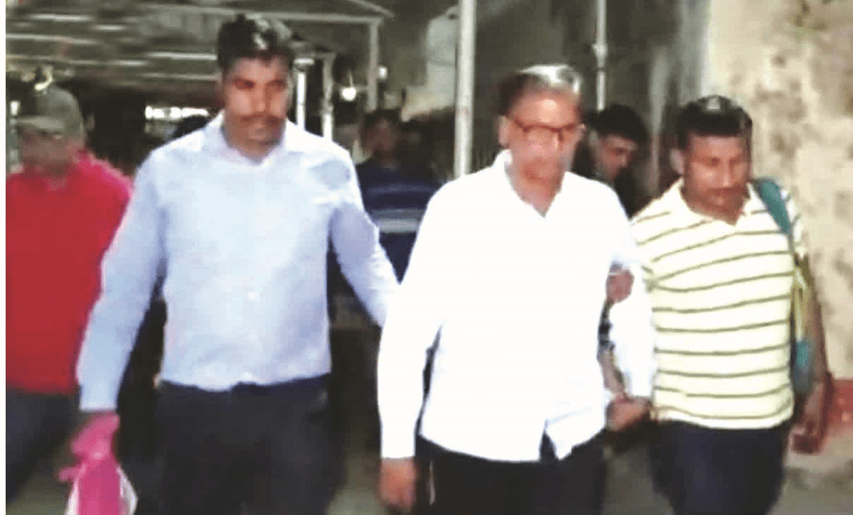 सीबीआई ने बीसीसीएल के कार्मिक प्रबंधन को घूस के पैसे के साथ किया गिरफ्तार