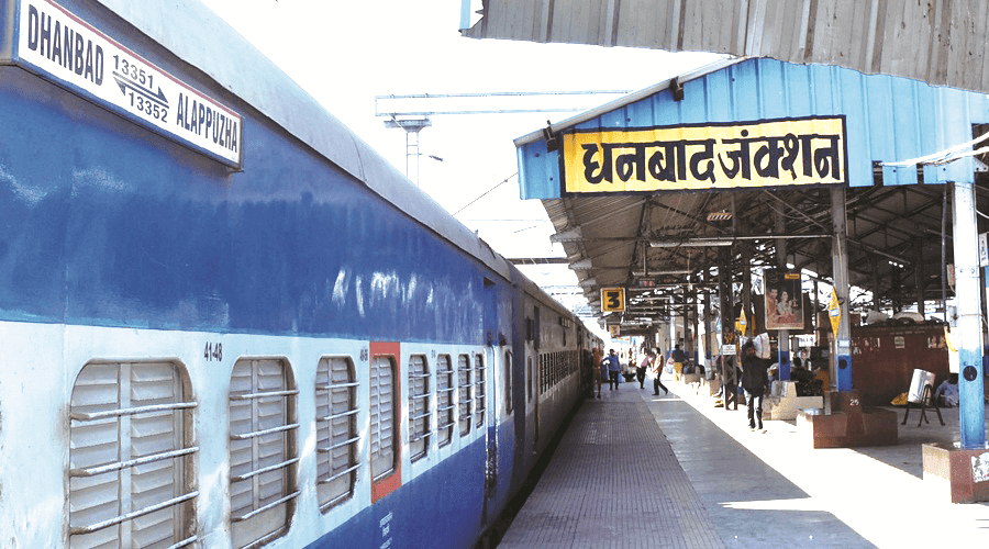 रेलवे पर धनबाद नगर निगम का 9 करोड़ का वाटर टैक्स बकाया