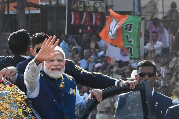 कर्नाटक को पीएम मोदी ने दी बेंगलुरु-मायसुरु एक्सप्रेसवे की सौगात