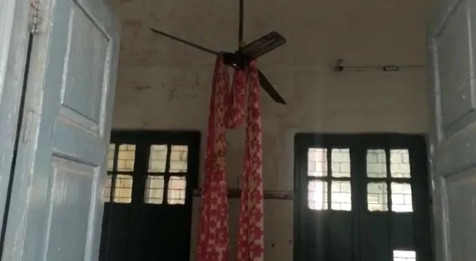 मेडिकल कॉलेज के ओटी में फंदे से झूलता मिला महिला का शव