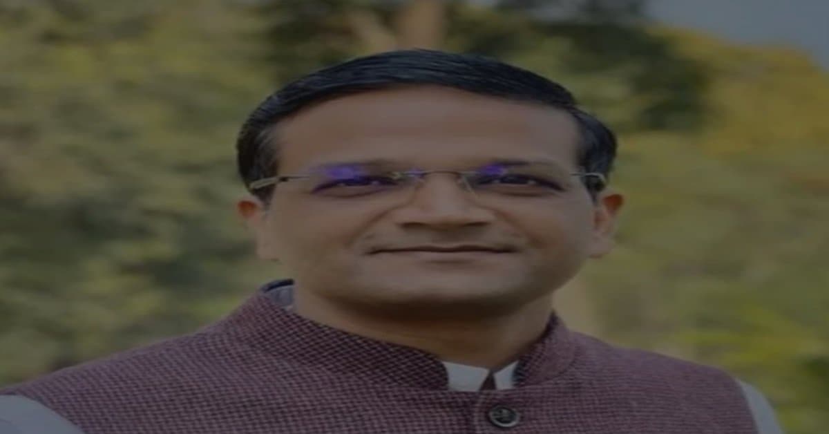 पूर्व डीसी छवि रंजन 17 महीने बाद जेल से निकले