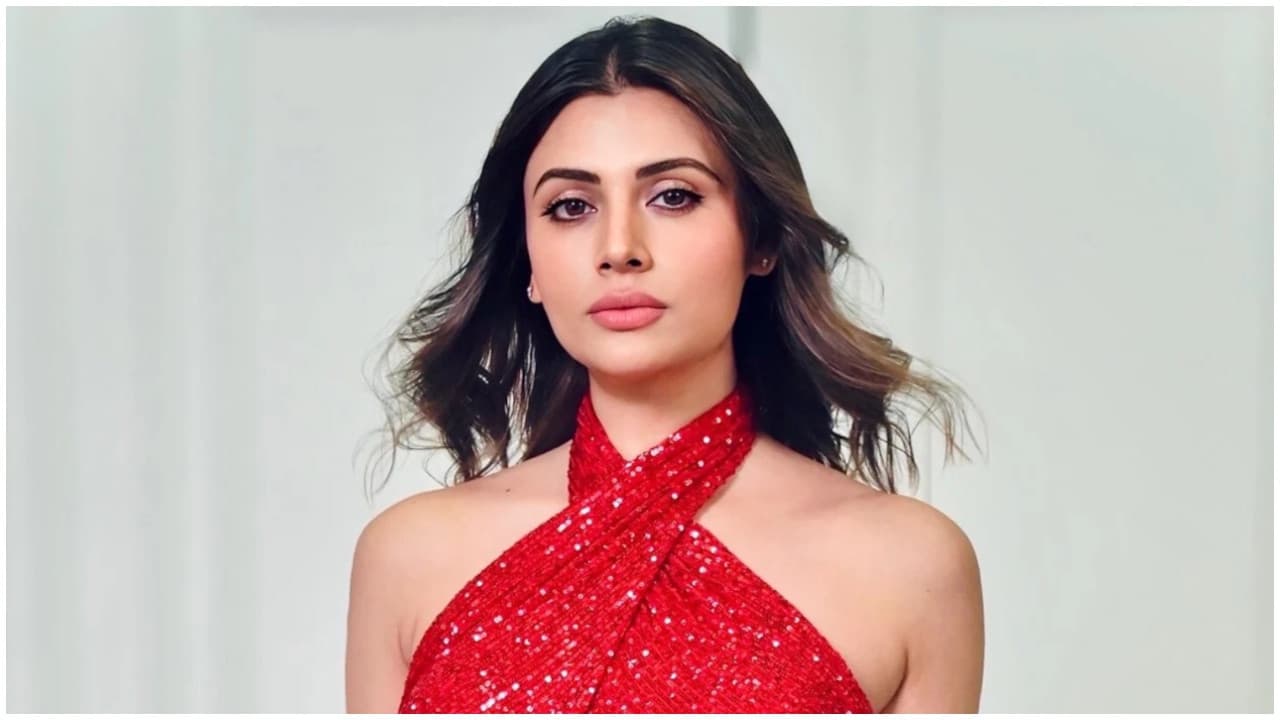 बिग बॉस से निकलते ही मालती चहर ने किया अमाल मलिक को एक्सपोज, खोल कर रख दिए सारे चिट्ठे | malti chahar Expose Singer Amaal malik After Bigg boss 19 Eviction Video