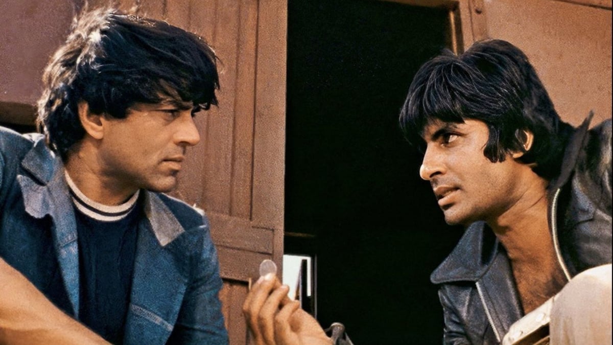 सुपरहिट फिल्म शोले में किस अभिनेता ने ली थी सबसे महंगी फीस, सबसे कम फीस लेने वाले ने निभाया था सबसे यादगार किरदार | Sholay Actors Fees Revealed Film Sholay most expensive actors