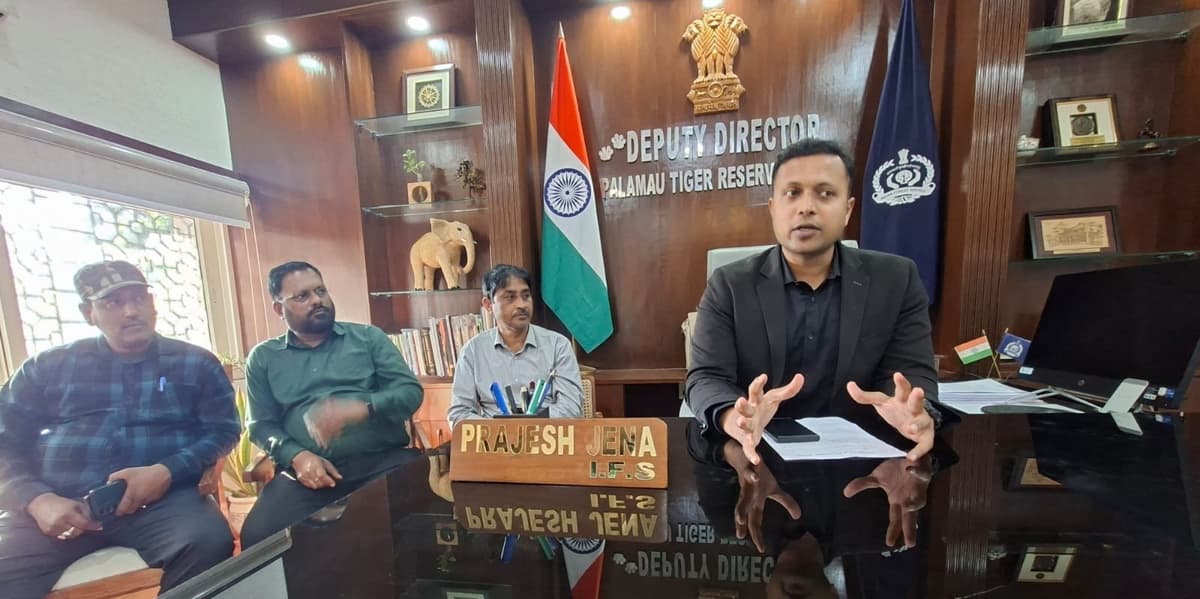 पलामू में वन्यजीव तस्करी के अंतरराष्ट्रीय गिरोह का भंडाफोड़, 61 आरोपी गिरफ्तार