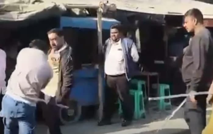 JAMSHEDPUR : बर्मामाइंस में लाठी से हमला करने के मामले में लोकल ट्रेलर ऑनर यूनियन अध्यक्ष ने 7 लोगों पर की नामजद प्राथमिकी, जानिए किस-किस को बनाया गया है आरोपी