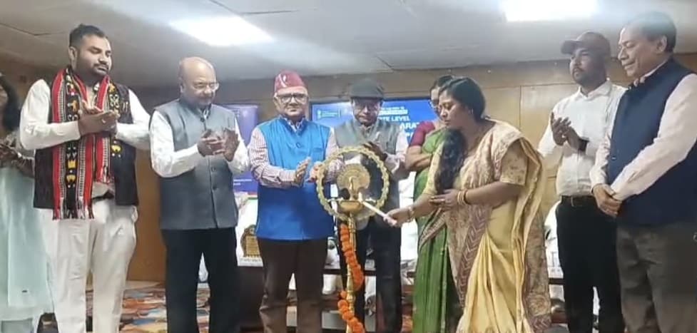 RANCHI : देश के युवा शक्ति अपनी भागीदारी सुनिश्चित कर रहे हैं, विकसित भारत युवा संसद पर कार्यक्रम