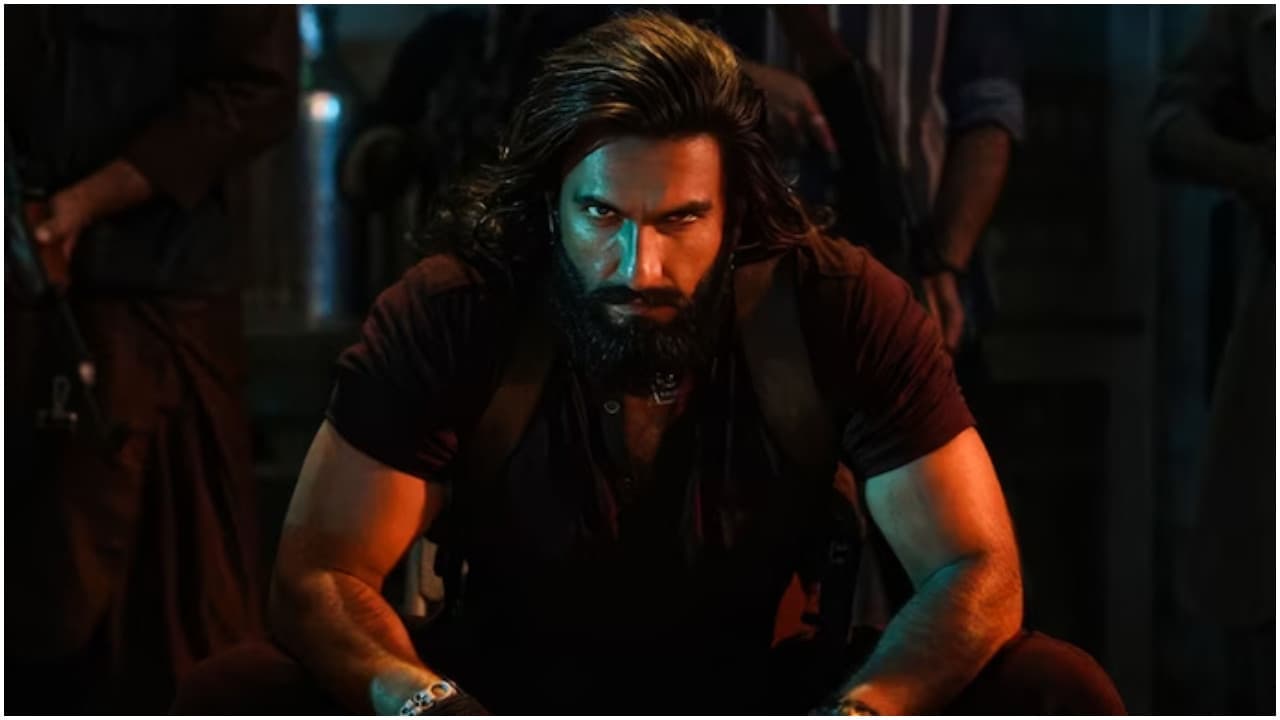 धुरंधर 2 ने मचाया बॉक्स ऑफिस पर तूफान, रणवीर सिंह की फिल्म ने तोड़े कई बड़े रिकॉर्ड; अब किससे है असली टक्कर | Dhurandhar 2 Box Office Collection Day 9 Ranveer Singh Aditya Dhar Film Crosses 1100 Crore