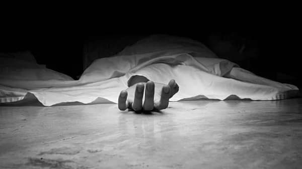 इंस्टाग्राम चलाने पर नानी ने लगाई फटकार तो किशोरी ने खाया जहर, अस्पताल में मौत