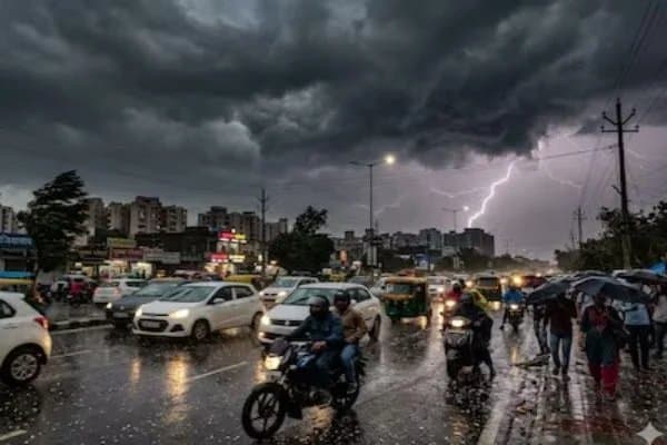 झारखंड में मौसम में बदलाव, 5 दिन तक बारिश और आंधी की चेतावनी