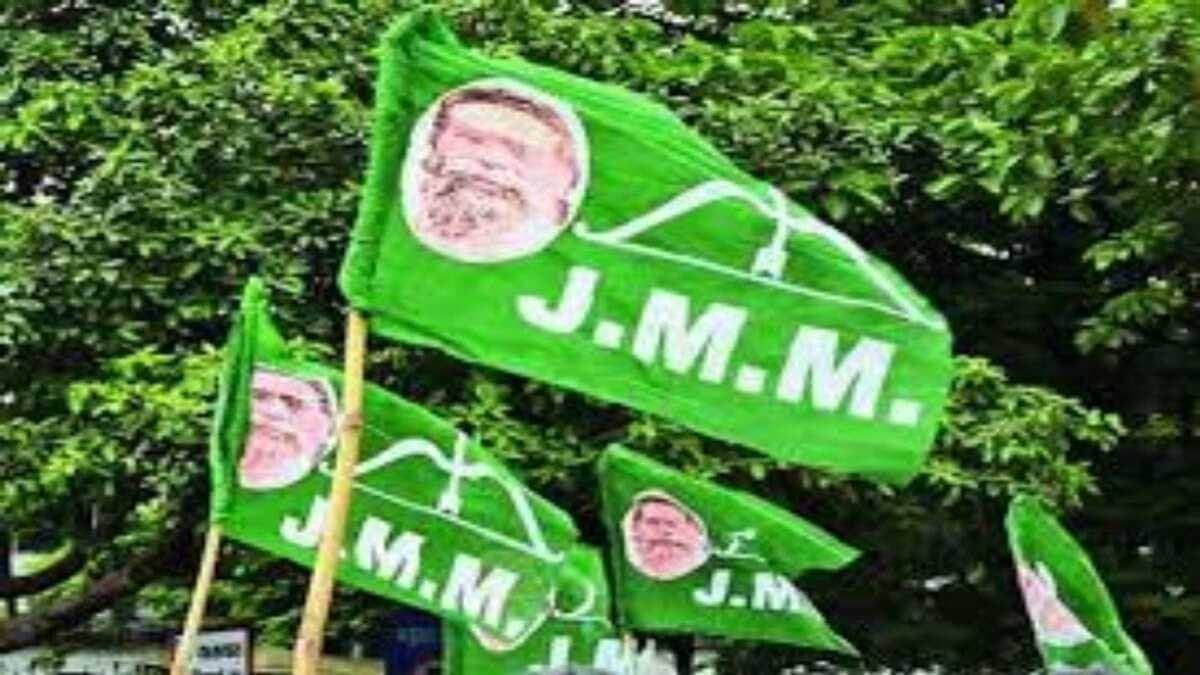 झारखंड राजनीति: बंगाल और असम में JMM की सियासी गतिविधियाँ, झारखंड पर प्रभाव जानें