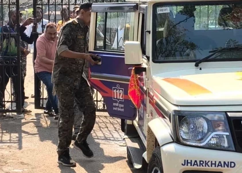 बोकारो ट्रेजरी से 3.15 करोड़ की संदिग्ध निकासी, अकाउंटेंट गिरफ्तार, मामला दर्ज