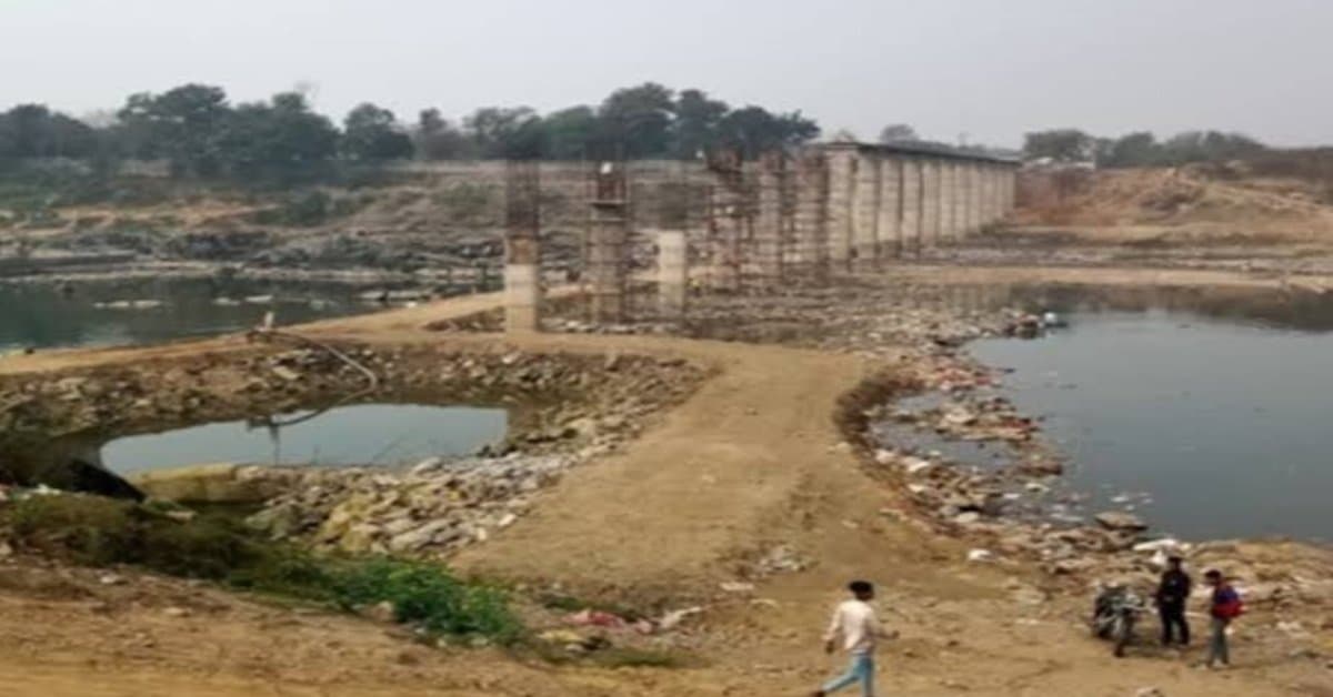 जमशेदपुर जल संकट: 11 साल से अधूरी बागबेड़ा योजना पर BJP अध्यक्ष से चर्चा, 2.25 लाख लोग परेशान