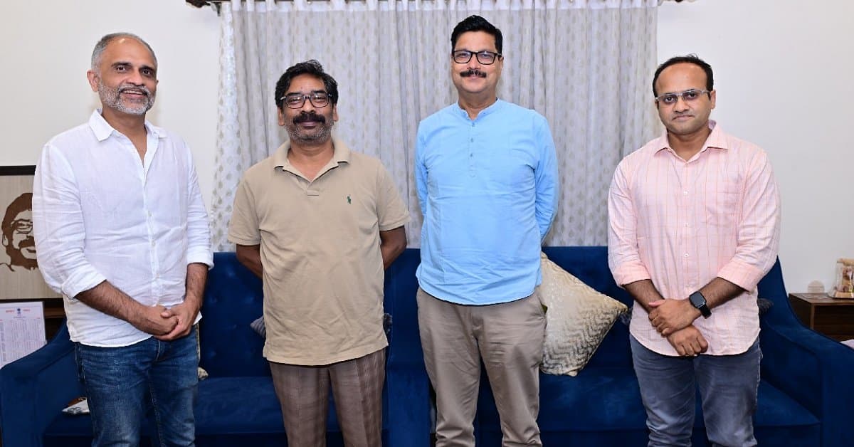 सीएम हेमंत से मिले अजीम प्रेमजी फाउंडेशन के सीईओ; मेडिकल यूनिवर्सिटी और अस्पताल पर बातचीत हुई।