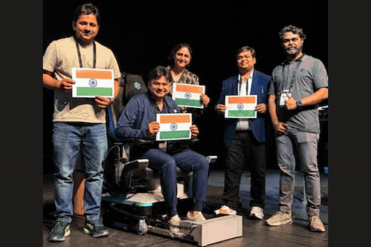 भारतीय डॉक्टर ने ऑस्ट्रेलिया से किया 10 हजार किमी दूर ऑपरेशन