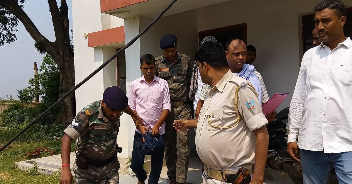 ACB Jharkhand:मनरेगा का जेई घूस लेते गिरफ्तार, टीसीबी कार्य में ले रहा था 05 हजार रुपये रिश्वत