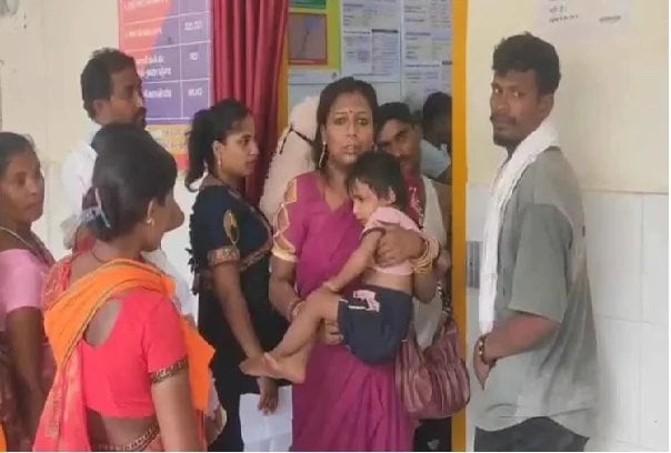 गुमला में अनियंत्रित होकर पलटा ऑटो, परिवार के 6 सदस्य घायल