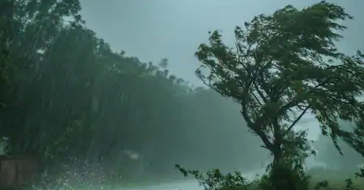 Jharkhand Weather Update : झारखंड में बदला मौसम का मिजाज, कई जिलों में बारिश और वज्रपात का येलो अलर्ट