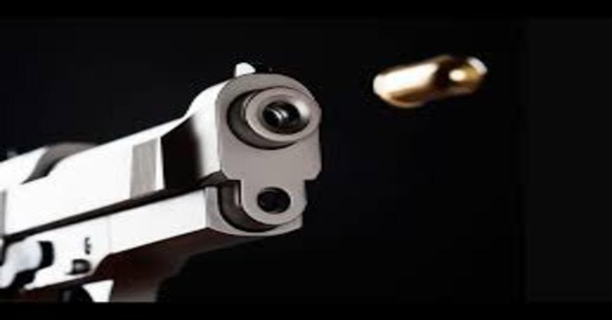 Dhanbad crime news : धनबाद में दिनदहाड़े कारोबारी के कर्मी की गोली मारकर हत्या, पुलिस को खुली चुनौती