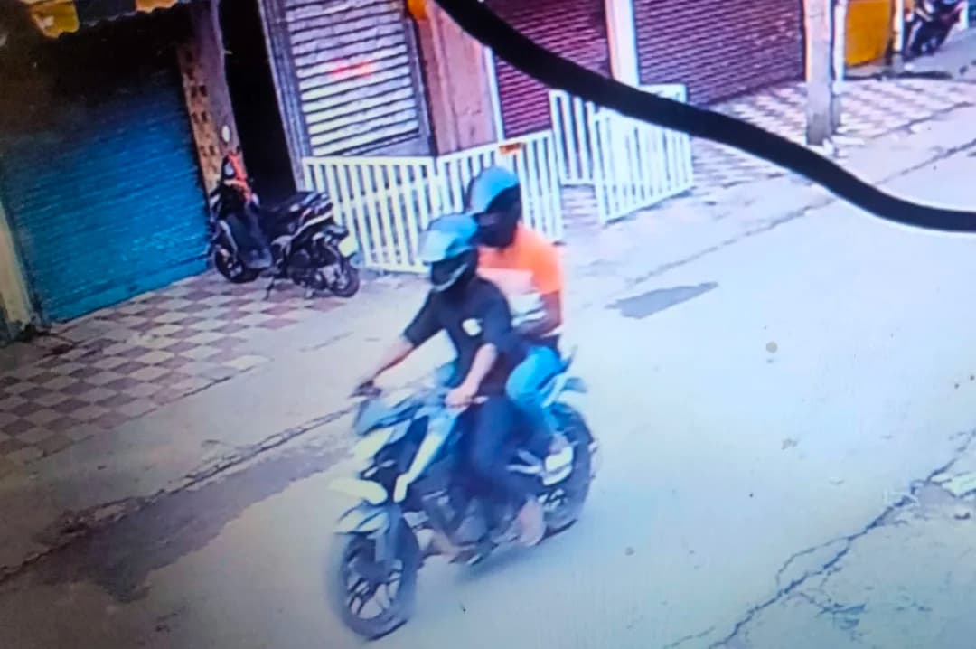 रामगढ़ में दो दिन में दो महिलाओं की चेन लूटी, एयरफोर्स अधिकारी की पत्नी भी बनी शिकार