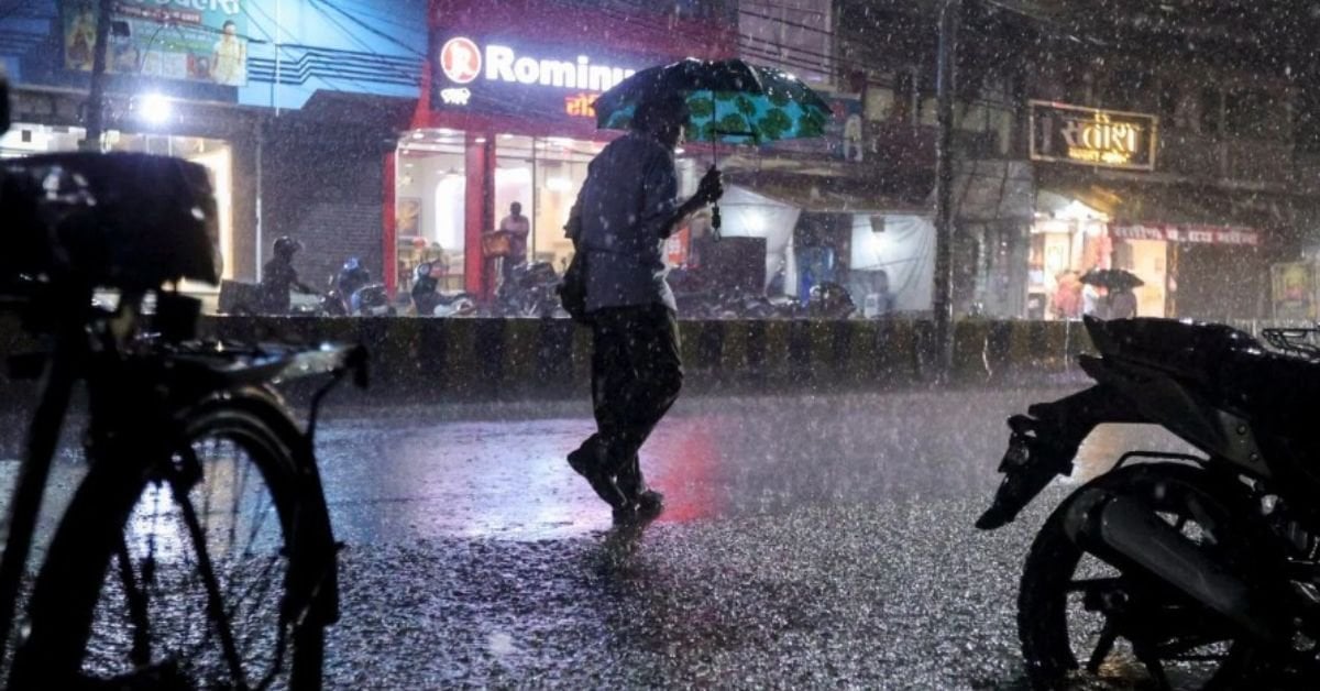Jharkhand Weather : भारी बारिश और वज्रपात का ऑरेंज अलर्ट, ठनका गिरने से 5 की मौत, कई जिलों में मूसलाधार बारिश