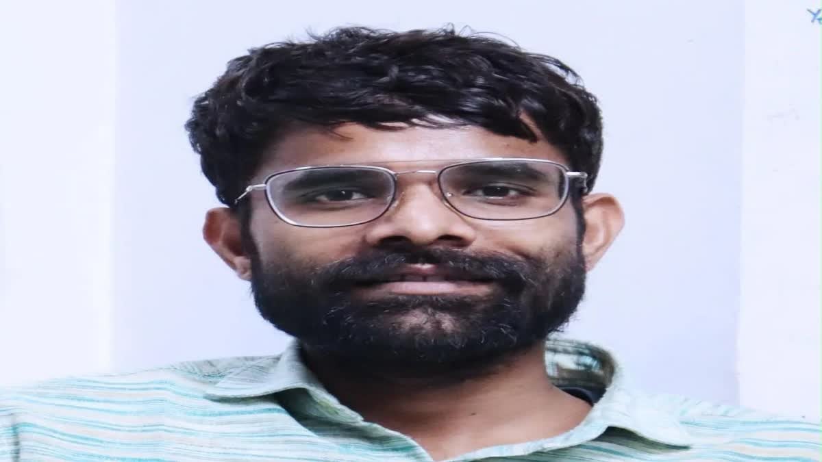 जन सुराज के डिजिटल कम्युनिकेशन मैनेजर का शव रेलवे ट्रैक के किनारे जंगल से बरामद
