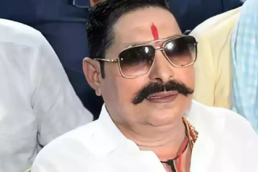 बिहार: अनंत सिंह के JDU से निष्कासन के खिलाफ समर्थकों का कोर्ट जाने का निर्णय—जानें क्या होगा आगे