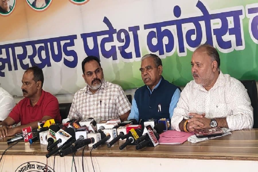 दिल्ली: प्रदीप यादव ने कहा- ज्ञानेश कुमार को जेल भेजने तक चलेगा आंदोलन—क्या है पूरा मामला?