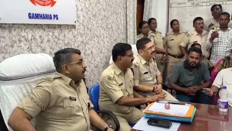 गम्हरिया थाने में महिला से दुष्कर्म मामले में थानेदार समेत चार पुलिसकर्मी सस्पेंड