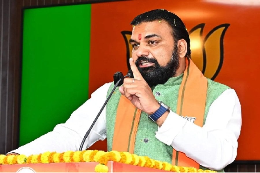अनंत सिंह ने मानी हार, सम्राट चौधरी ने RJD प्रत्याशी को दी जीत की बधाई