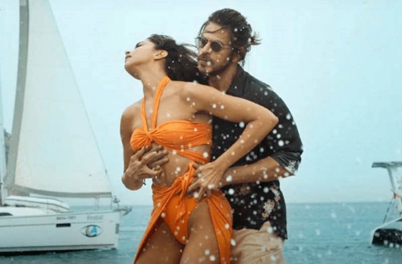 Deepika Padukone Look From Besharam Rang Song