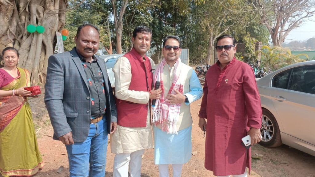 स्वर्ण डी॰पी॰एस॰स्कूल में मना सरस्वती पूजा सह गणतंत्र दिवस 10 WhatsApp Image 2023 01 26 at 19.10.45b