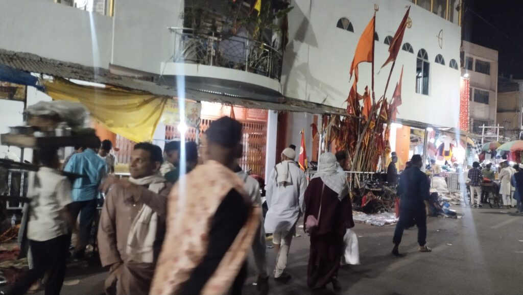 आधी रात में रांची जवां... देखें लाइव 12 IMG 20230422 005743