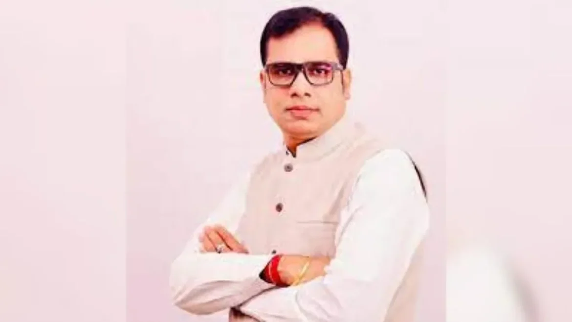 विधायक और RJD उम्मीदवार डॉ. संजीव कुमार पर FIR दर्ज, थाना प्रभारी ने धमकी देने का लगाया आरोप