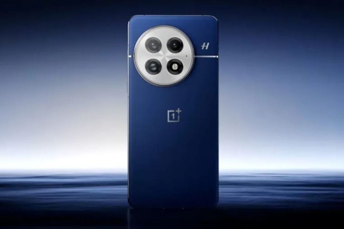 OnePlus 15 लॉन्च के बाद OnePlus 13 की कीमत ताबड़तोड़ घटी, जानें कितना सस्ता हुआ