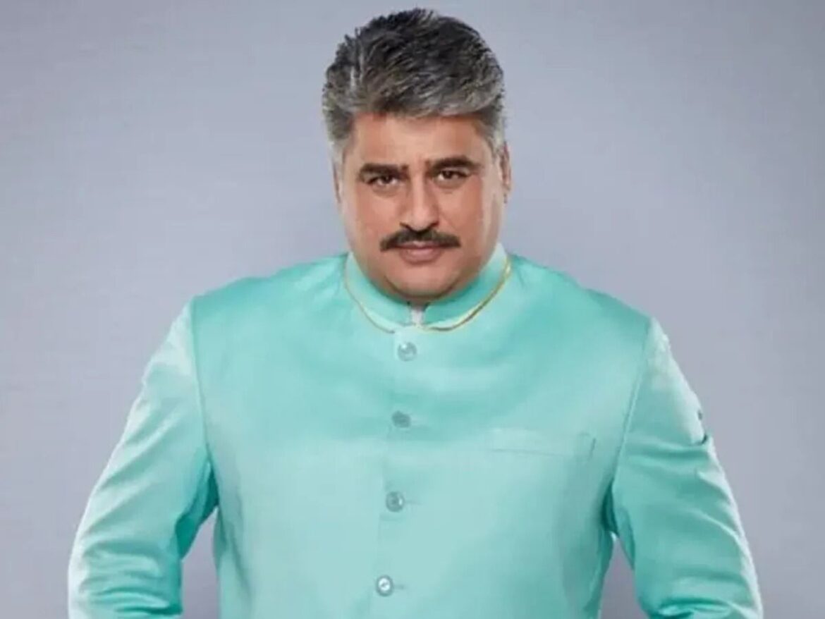 Bollywood एक्टर ने अपनी ही बहन को बना लिया बीवी, बुआ की बेटी