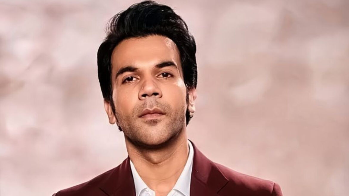 'मुझे अस्पताल जाना है...', राजकुमार राव पापा बनने के बाद अवॉर्ड शो में आए नजर, प्यारी स्पीच से जीता फैंस का दिल | Rajkummar Rao made first public appearance Sweet Speech Wins Hearts