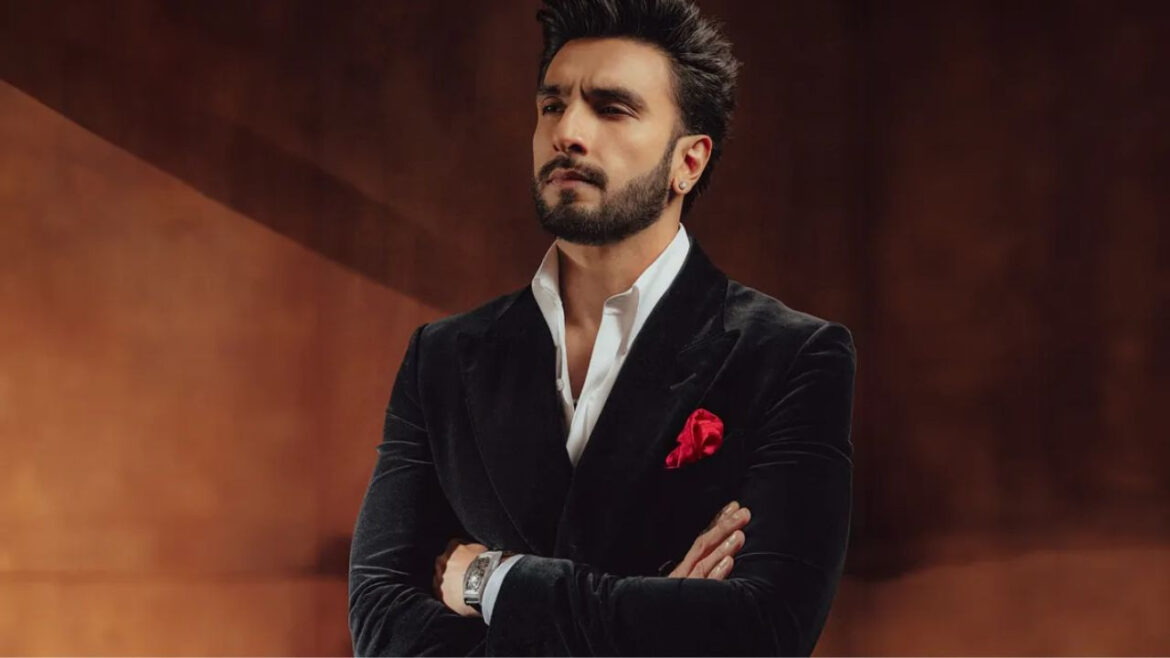 रणवीर सिंह के बाद अब ये एक्टर बनेगा नया डॉन? फरहान अख्तर की फिल्म को लेकर आया बड़ा ट्विस्ट! | Ranveer Singh After exits will farhan akhtar may final hrithik roshan in the lead rol know here latest update