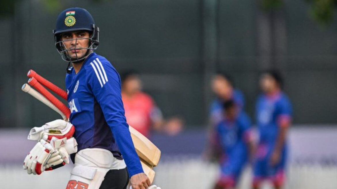 IND vs SA: चोट के बाद पूरी तरह फिट होकर लौटे शुभमन गिल, टी20 सीरीज से पहले टीम के साथ आए नजर | ind vs sa shubman gill join team india after injury watch video