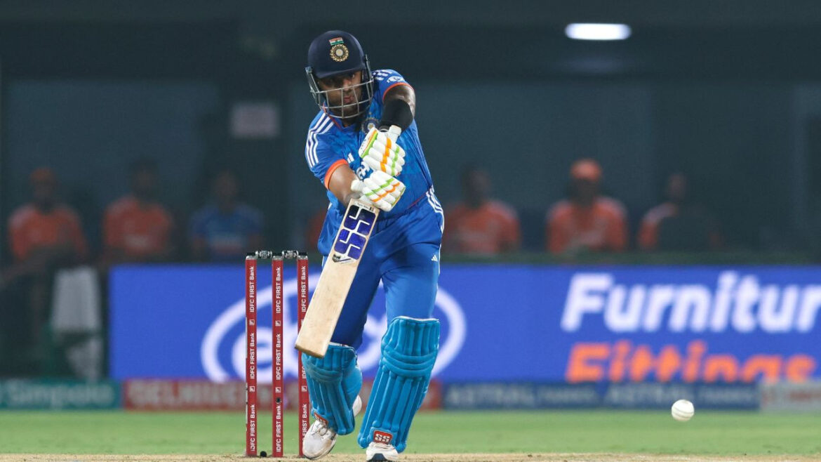 IND vs SA: सूर्यकुमार यादव के निशाने पर रोहित-विराट, टी20 सीरीज में रिकॉर्ड्स की झड़ी लगा सकते हैं सूर्या | IND VS SA suryakumar yadav eyes on rohit sharma virat kohli record against south africa