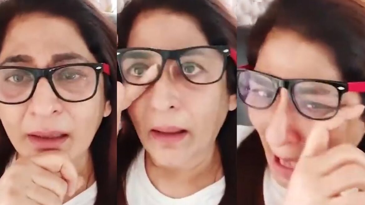 Archana Puran Singh हुईं लाइलाज बीमारी का शिकार, परेशान हुए दोनों बेटे। पति भी शॉक में !