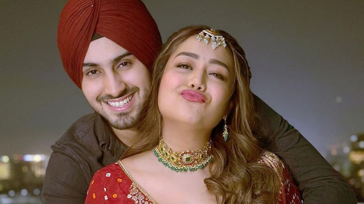 शादी के पांच साल बाद पति संग टूटा नेहा कक्कड़ का रिश्ता? तलाक की अफवाहों पर सिंगर ने तुरंत किया रिएक्ट | singer Neha Kakkar Clears Divorce Rumours With Rohanpreet After Announcing Break know here what she says