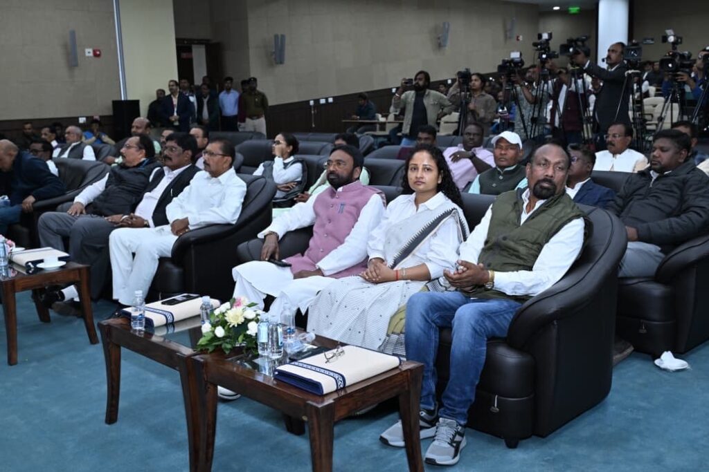 756e6d15 5bfb 41ba b536 2c295fbbb531