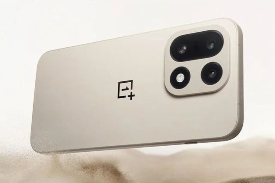 17000 रुपये सस्ता मिल रहा OnePlus 15, मिलता है 50MP का ट्रिपल कैमरा और 7300mAh की बड़ी बैटरी